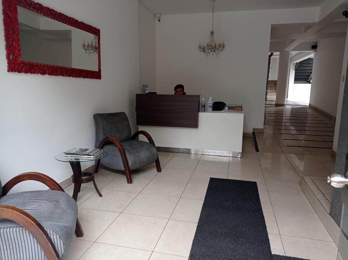 Apartamento Hab Individual baño compartido Lima Exterior foto