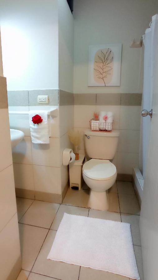Apartamento Hab Individual baño compartido Lima Exterior foto